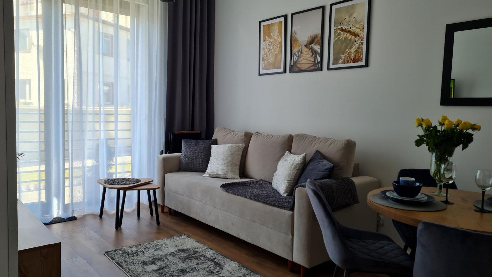 Daira Apartments ウストロニエ・モルスキエ エクステリア 写真